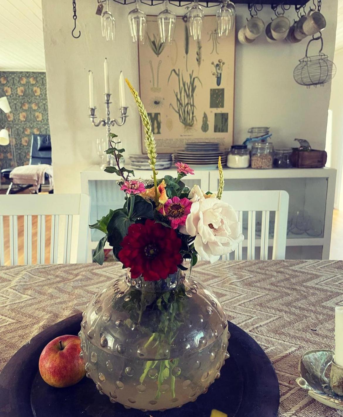 Ruth & Iris Farmhouse เนเฮอ ภายนอก รูปภาพ